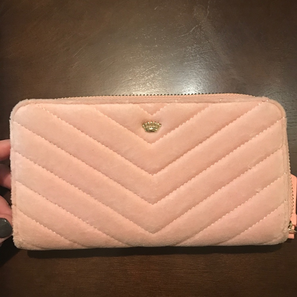 NWT Juicy Couture Wallet